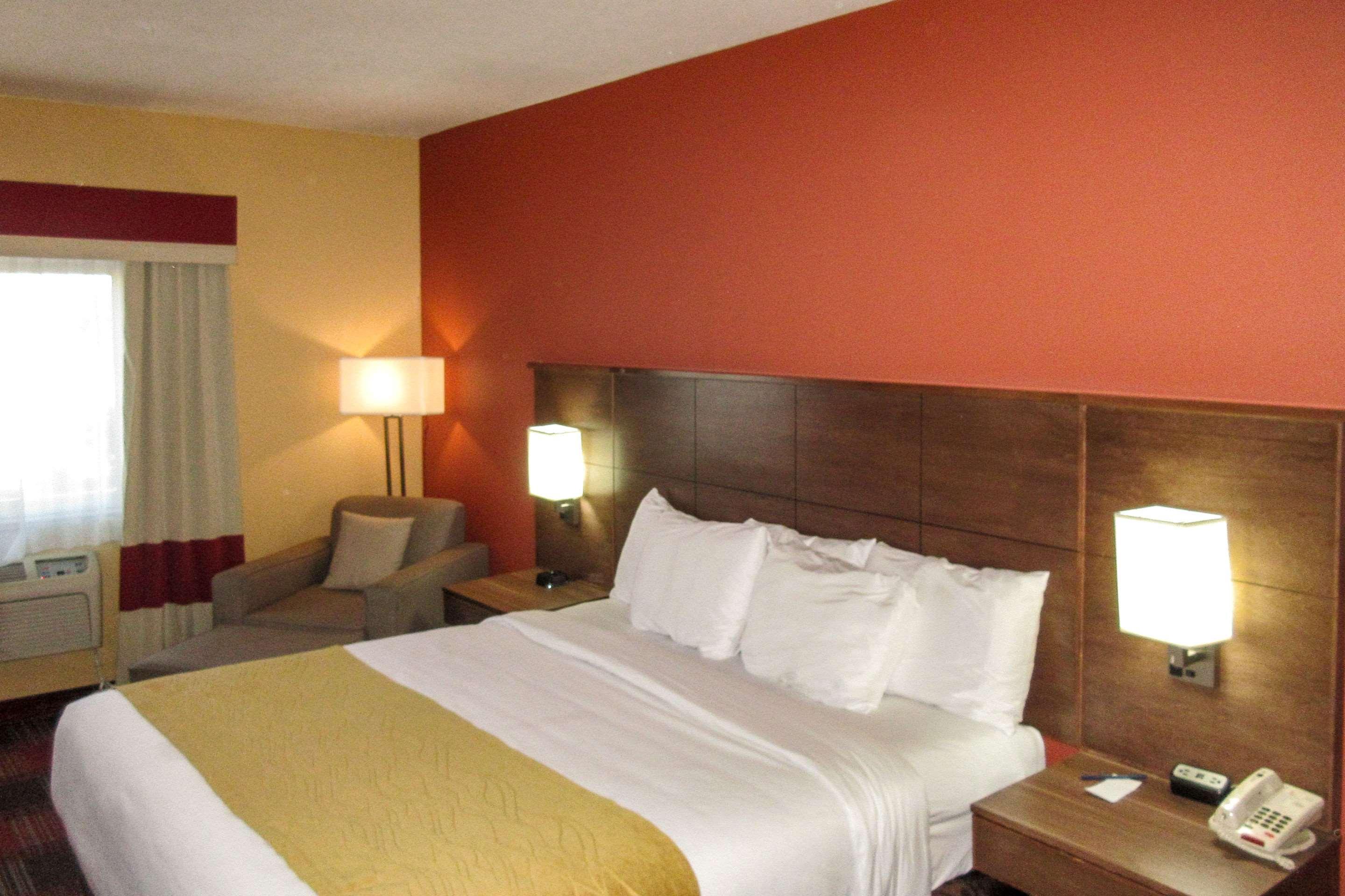 Comfort Inn Flagstaff Lucky Lane I-40 Exterior photo