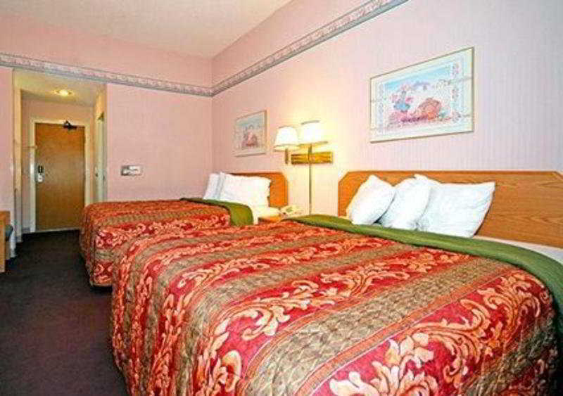 Comfort Inn Flagstaff Lucky Lane I-40 Room photo
